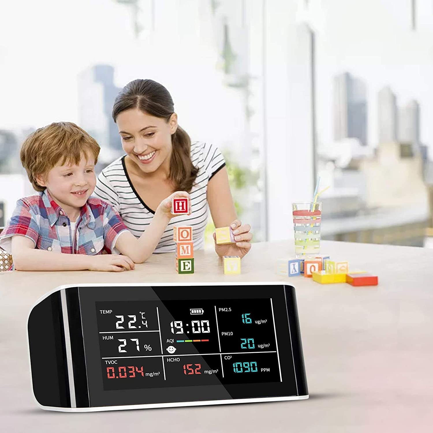 Carefor DM-69 Luftqualitätsmonitor 8 in 1 für CO2, PM2.5, PM10, TVOC, HCHO, AQI, Temperatur und Luftfeuchtigkeit